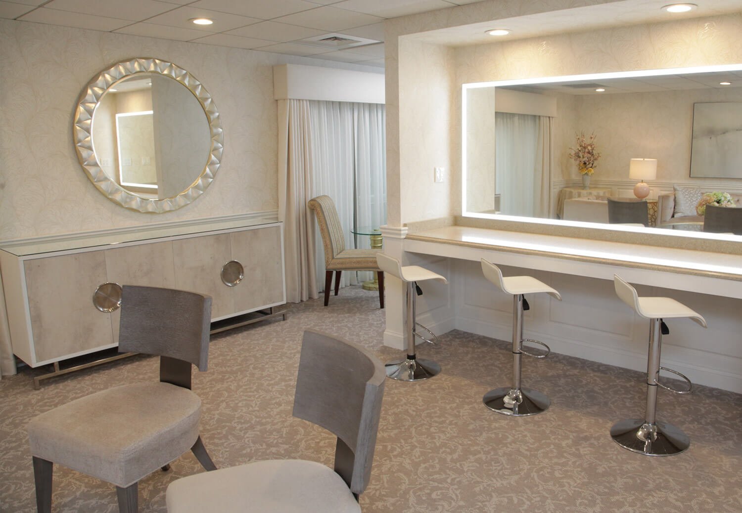 bridal suite brooklake makeup mirrors