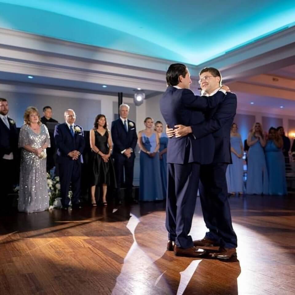 grooms dancing grooms dancing
